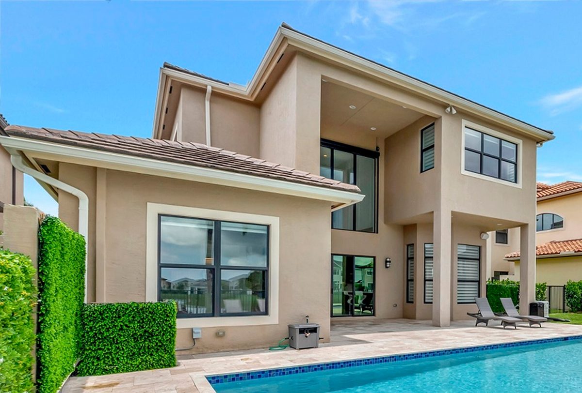 Luxury home exterior painting by Launch Painting Co. in Melbourne, FL